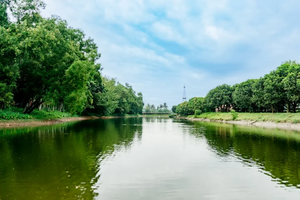 Lake 3